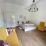 Frühstückspension 4 Pory Roku & Uznam 4*