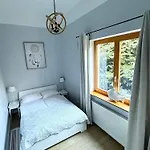 4 Pory Roku & Uznam Frühstückspension