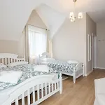 4 Pory Roku & Uznam Frühstückspension 4*