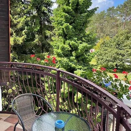 Nocleg ze śniadaniem 4 Pory Roku&uznam 4*