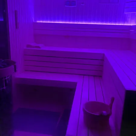 Panzió 4 Pory Roku & Uznam 4*