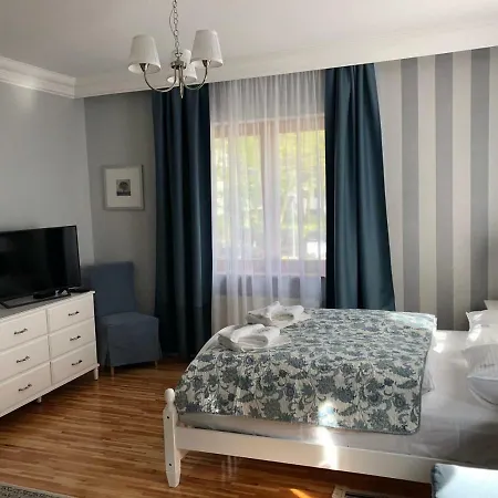 4 Pory Roku & Uznam 3* Свиноуйсьце