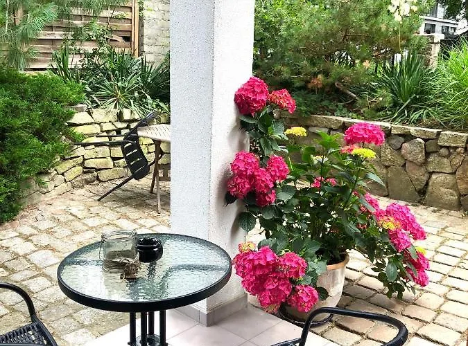 4 Pory Roku & Uznam 4*