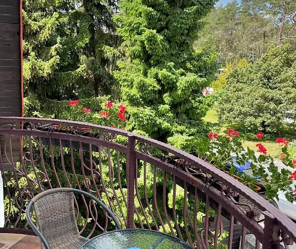 Panzió 4 Pory Roku & Uznam 4*