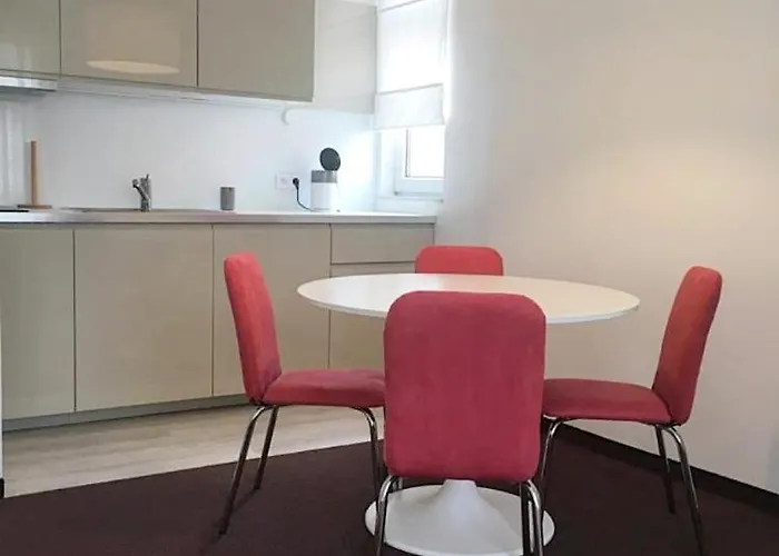 4 Pory Roku&uznam Nocleg ze śniadaniem 4*