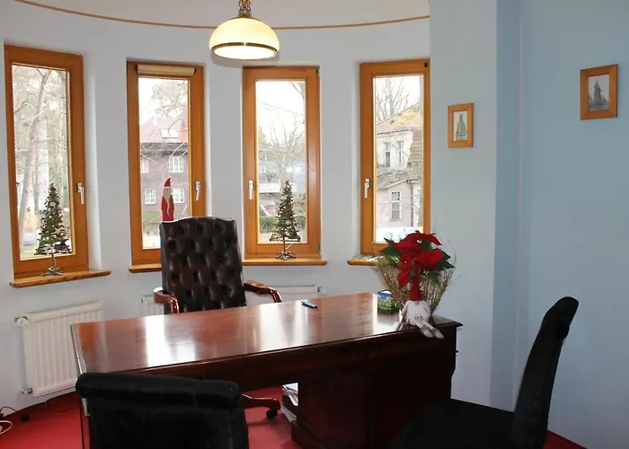 Nocleg ze śniadaniem 4 Pory Roku&uznam 4*