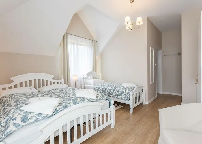 4 Pory Roku&uznam Nocleg ze śniadaniem 4*