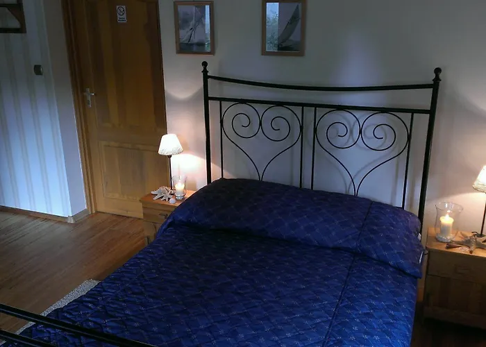 4 Pory Roku & Uznam Panzió